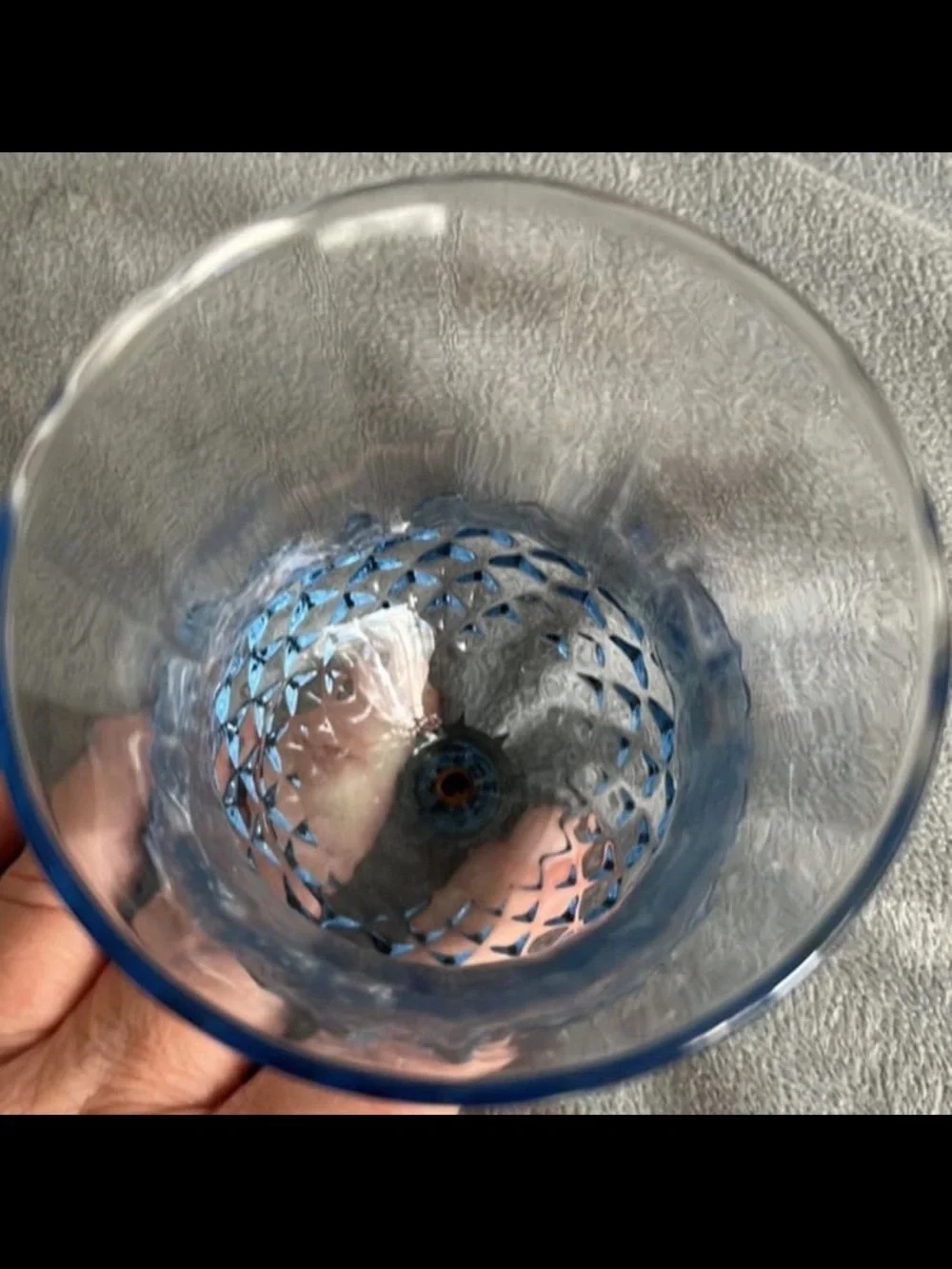 Home Interiors & Gifts Set of 3 Votive Holders Glass 2-clear and 1 blue